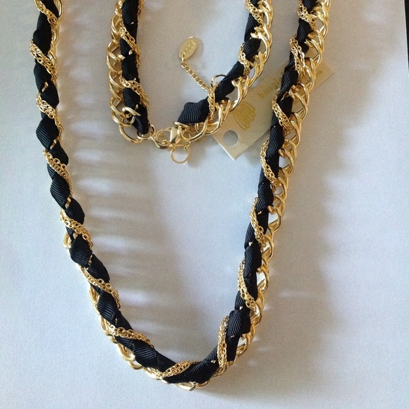 New braided ribbon fabric necklace - Picture 2 of 8